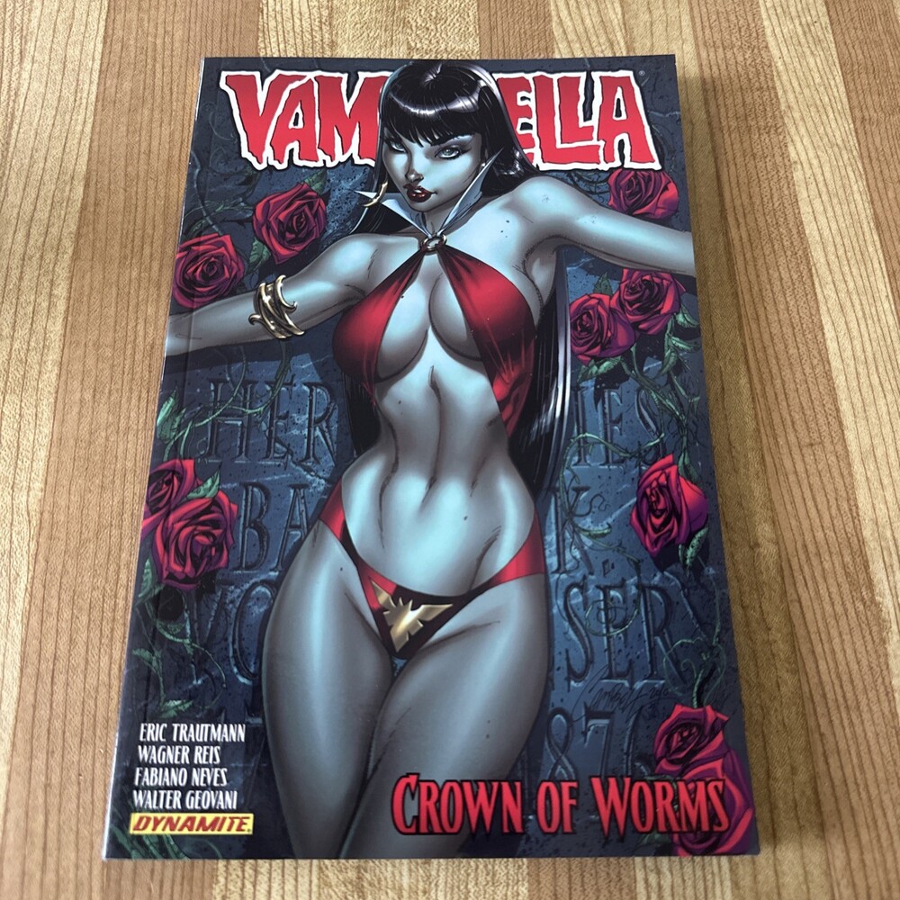 Vampirella Volume 1: Crown of Worms (Eric Trautmann, Trade Paperback) TPB